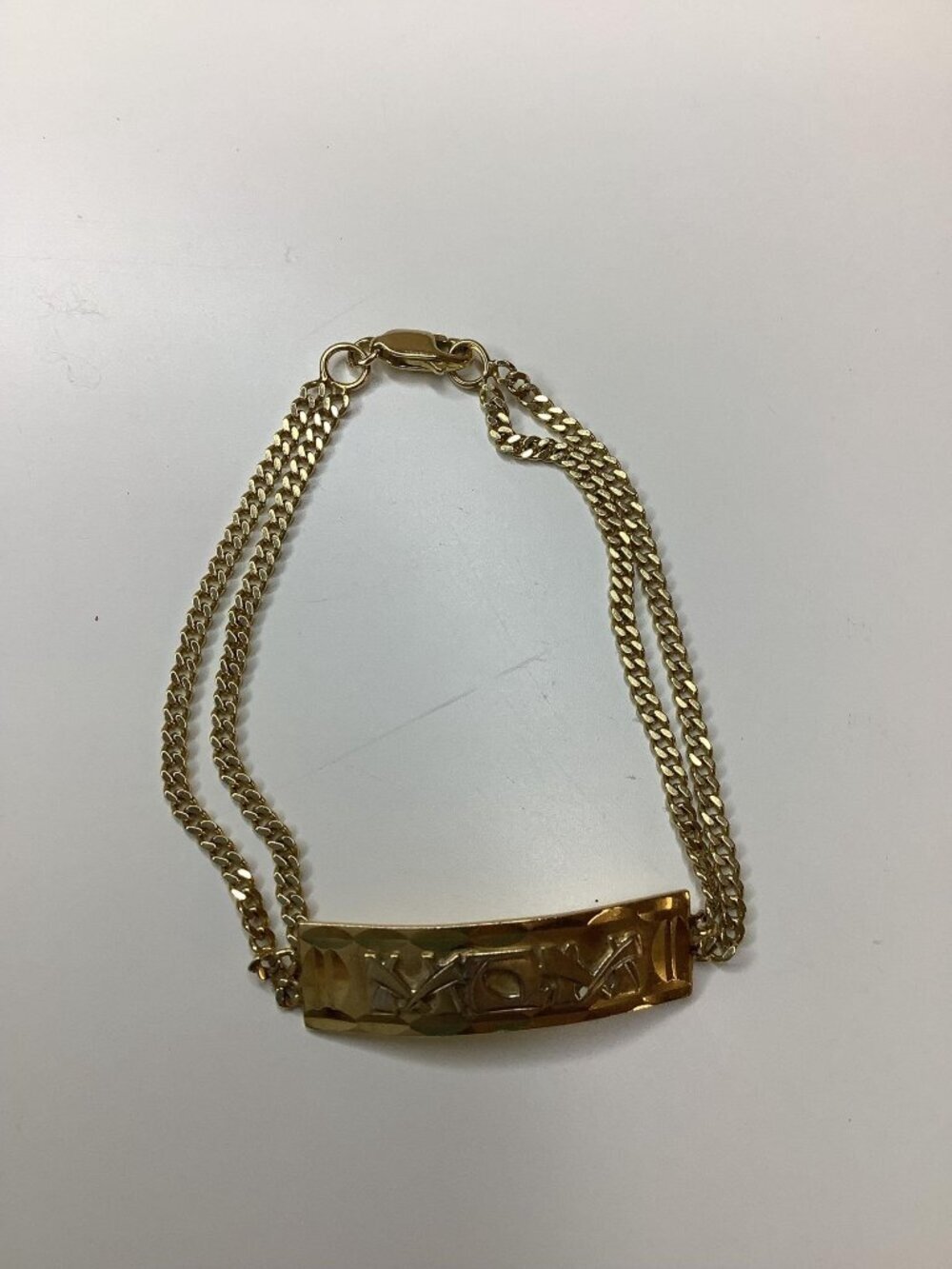 14K Yellow Gold, 8g Women’s “MOM” ID 7inch Bracelet Cuban Link Double Chain.